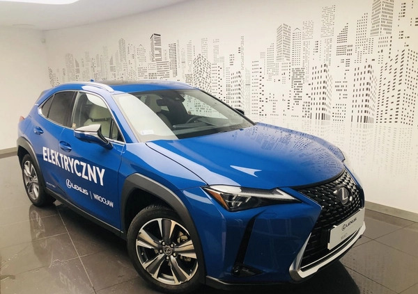 Lexus UX cena 205900 przebieg: 18000, rok produkcji 2022 z Ciężkowice małe 596